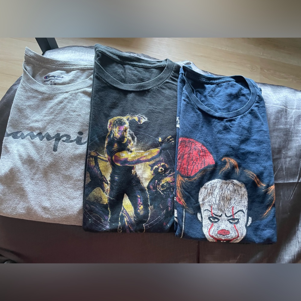 T-shirt bundle